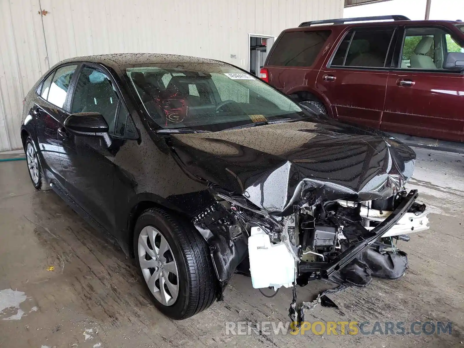 1 Photograph of a damaged car 5YFEPRAE1LP070908 TOYOTA COROLLA 2020