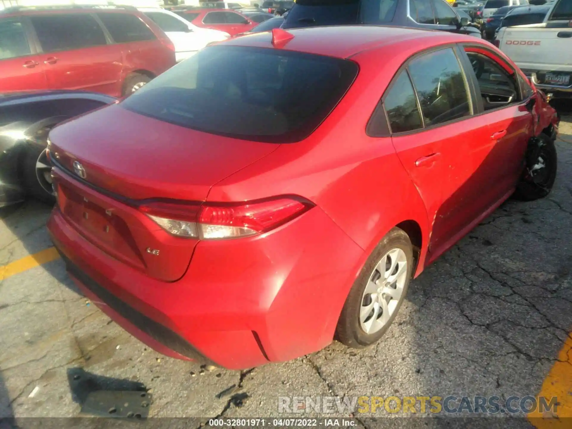 4 Photograph of a damaged car 5YFEPRAE1LP074196 TOYOTA COROLLA 2020