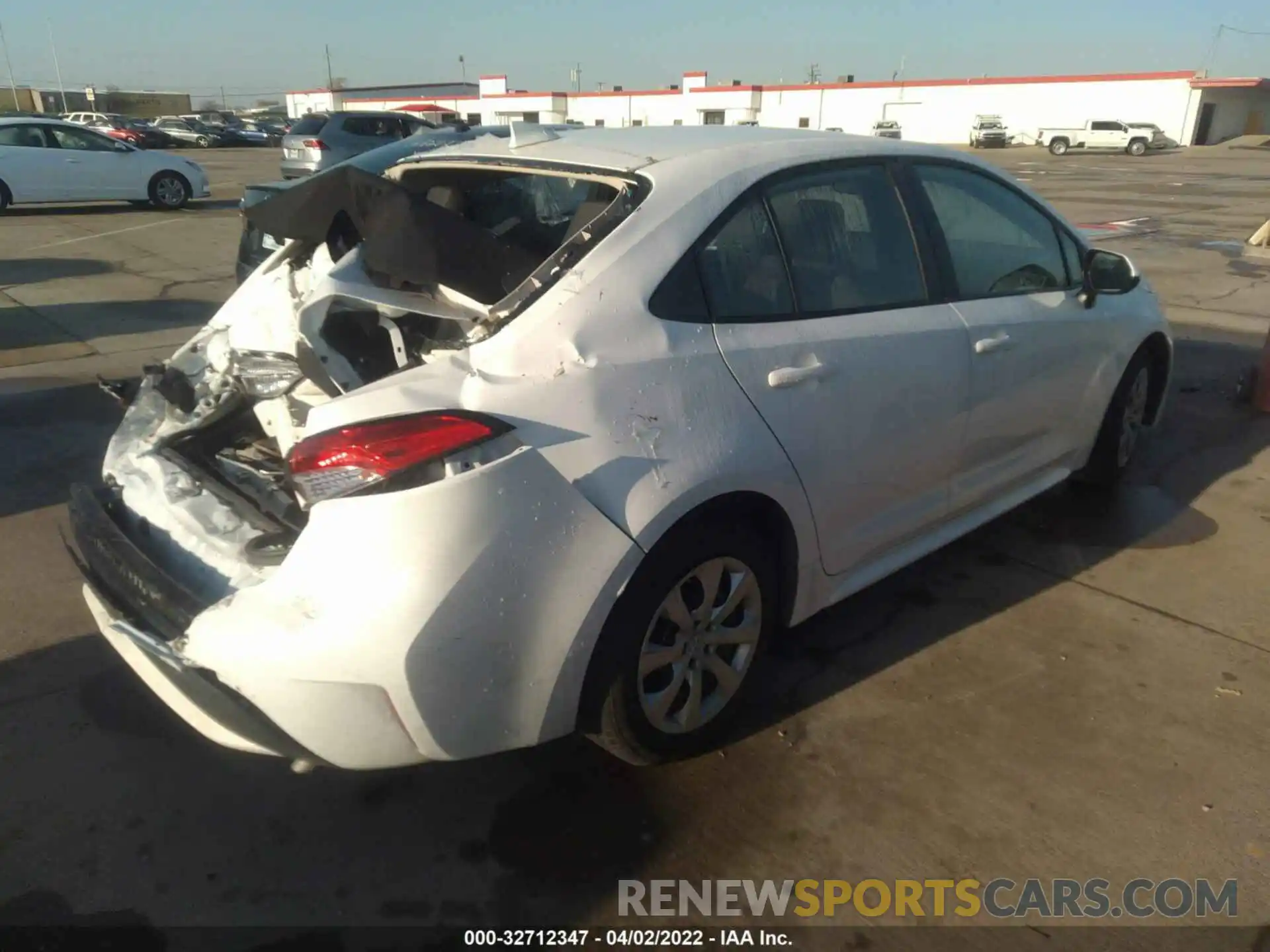 4 Photograph of a damaged car 5YFEPRAE1LP075641 TOYOTA COROLLA 2020