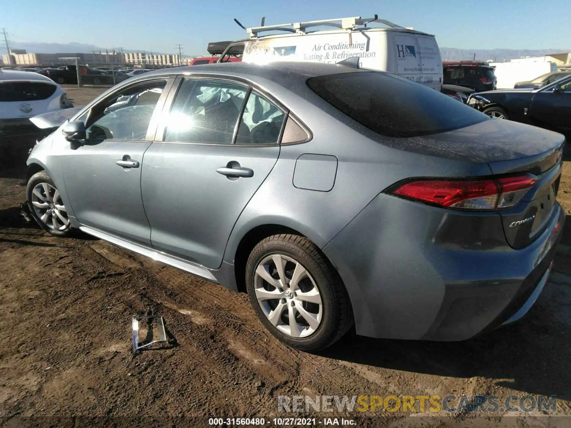 3 Photograph of a damaged car 5YFEPRAE1LP075932 TOYOTA COROLLA 2020