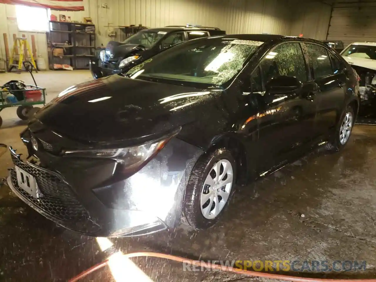 2 Photograph of a damaged car 5YFEPRAE1LP076062 TOYOTA COROLLA 2020