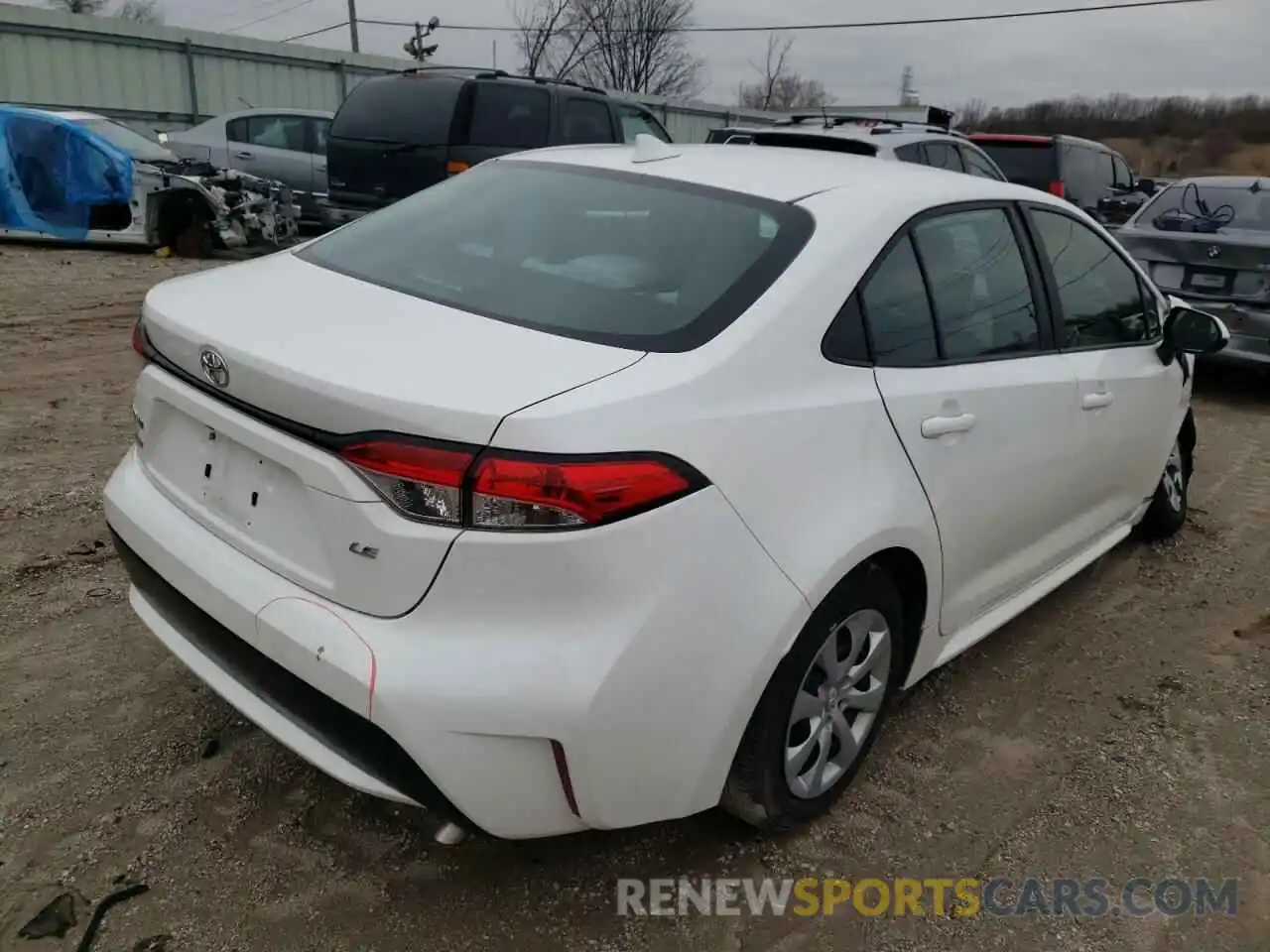 4 Photograph of a damaged car 5YFEPRAE1LP076661 TOYOTA COROLLA 2020