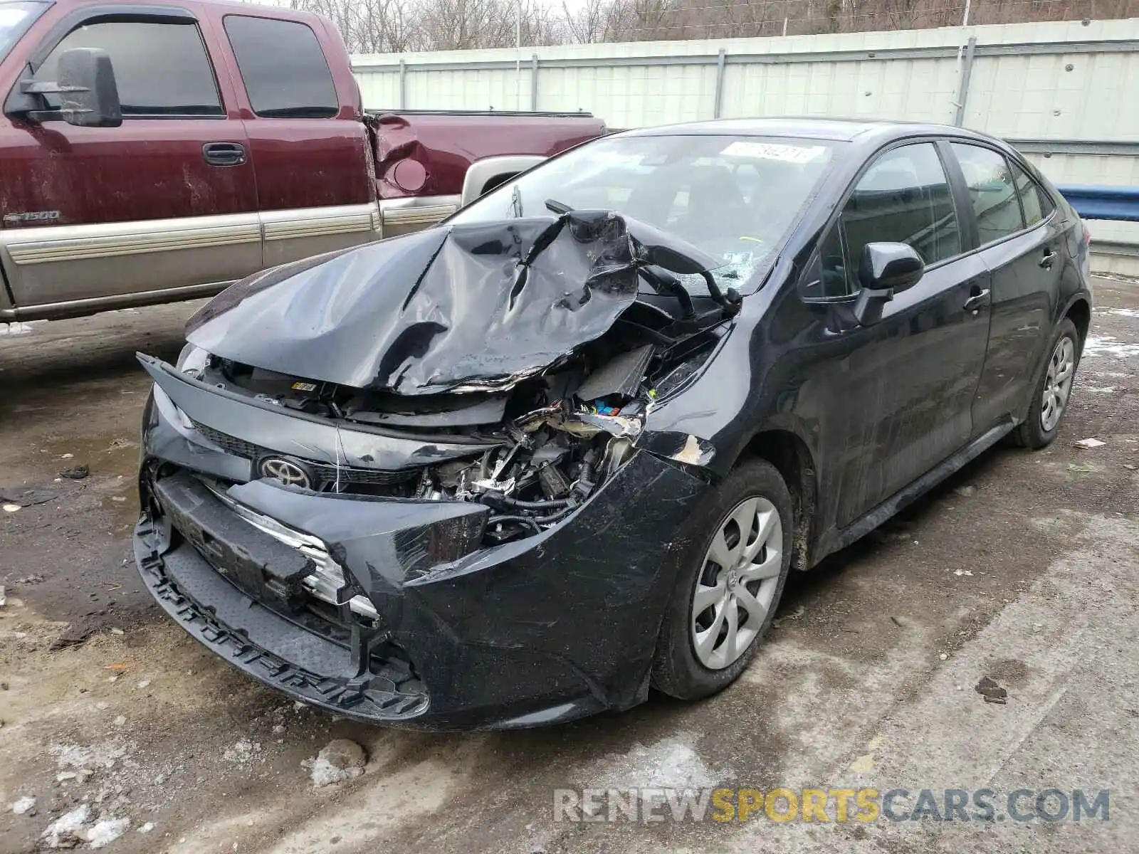 2 Photograph of a damaged car 5YFEPRAE1LP077339 TOYOTA COROLLA 2020