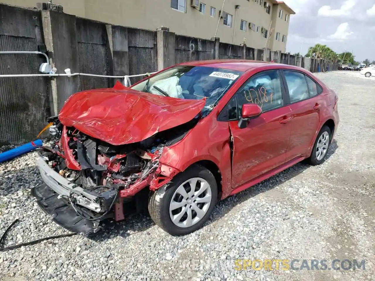 2 Photograph of a damaged car 5YFEPRAE1LP078166 TOYOTA COROLLA 2020