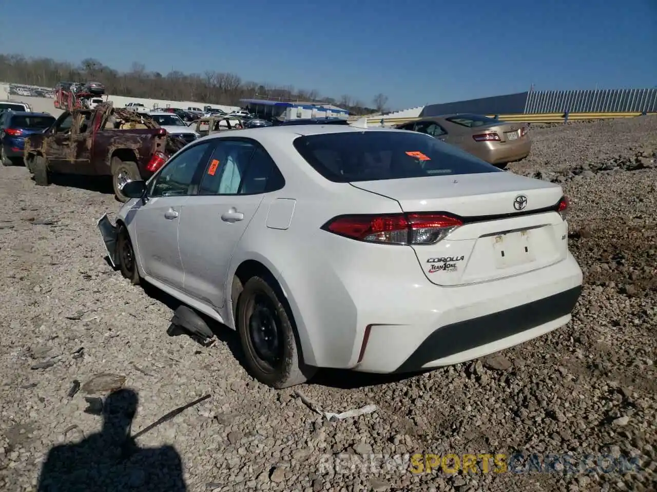 3 Photograph of a damaged car 5YFEPRAE1LP078331 TOYOTA COROLLA 2020