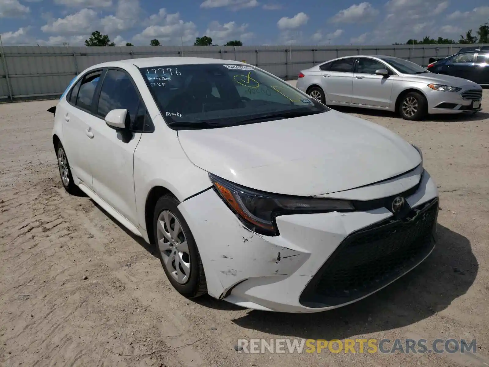 1 Photograph of a damaged car 5YFEPRAE1LP079205 TOYOTA COROLLA 2020