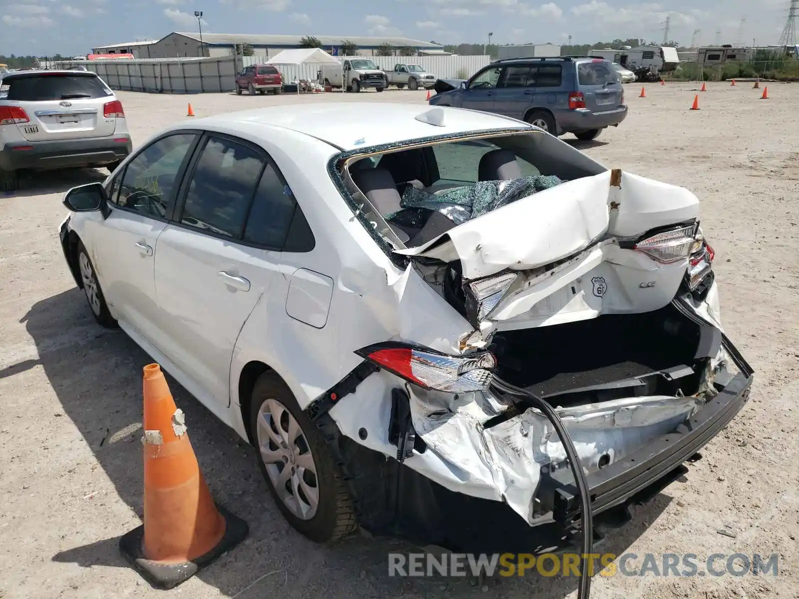 3 Photograph of a damaged car 5YFEPRAE1LP079205 TOYOTA COROLLA 2020