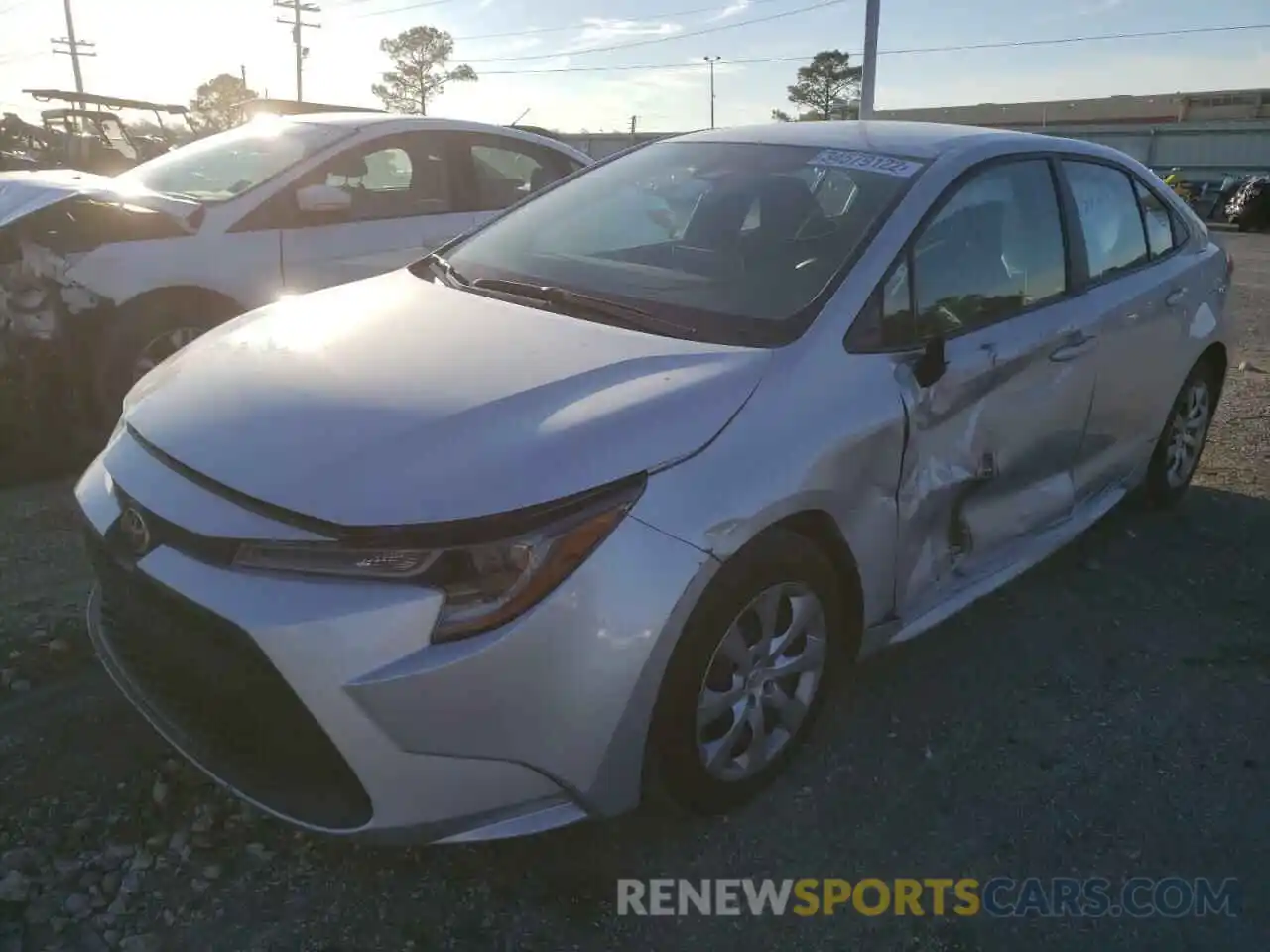 2 Photograph of a damaged car 5YFEPRAE1LP080368 TOYOTA COROLLA 2020