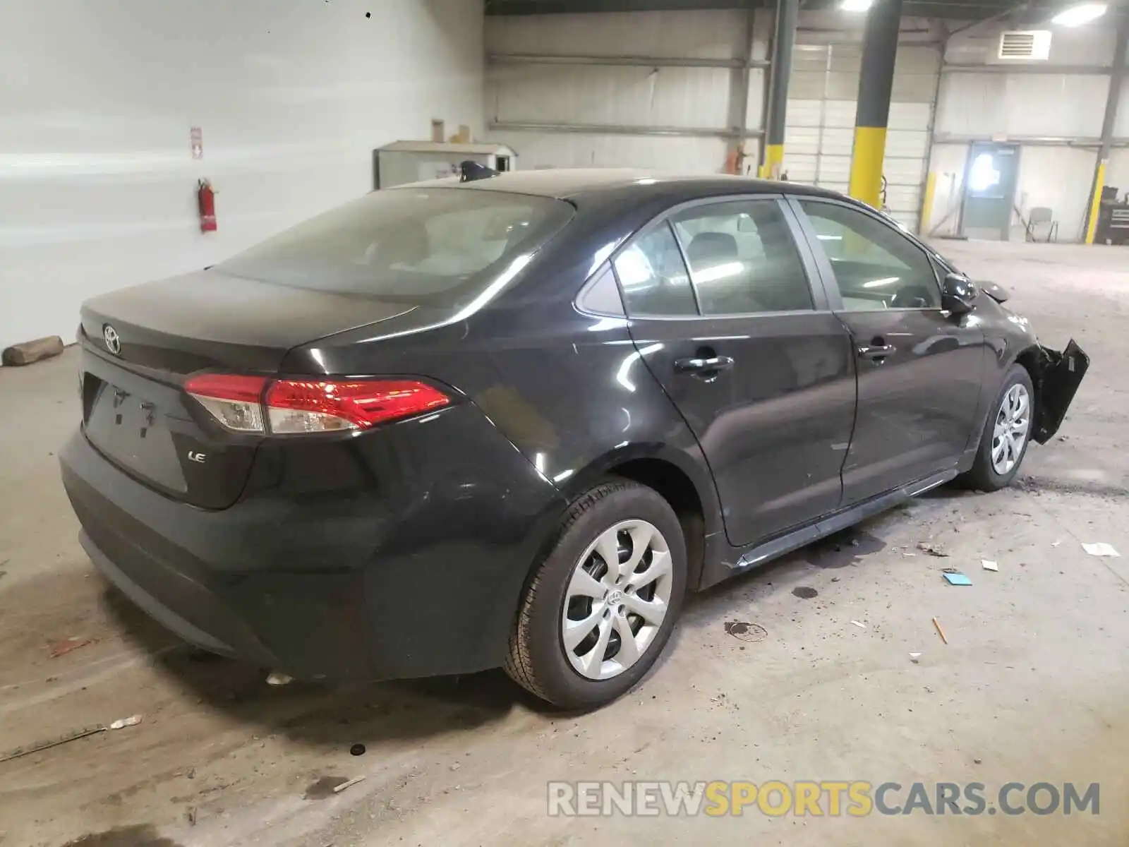 4 Photograph of a damaged car 5YFEPRAE1LP080435 TOYOTA COROLLA 2020