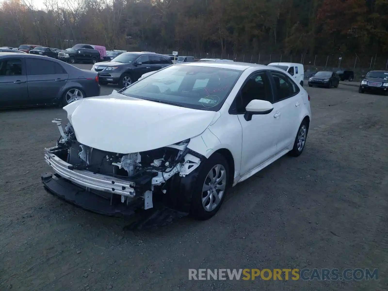 2 Photograph of a damaged car 5YFEPRAE1LP080886 TOYOTA COROLLA 2020