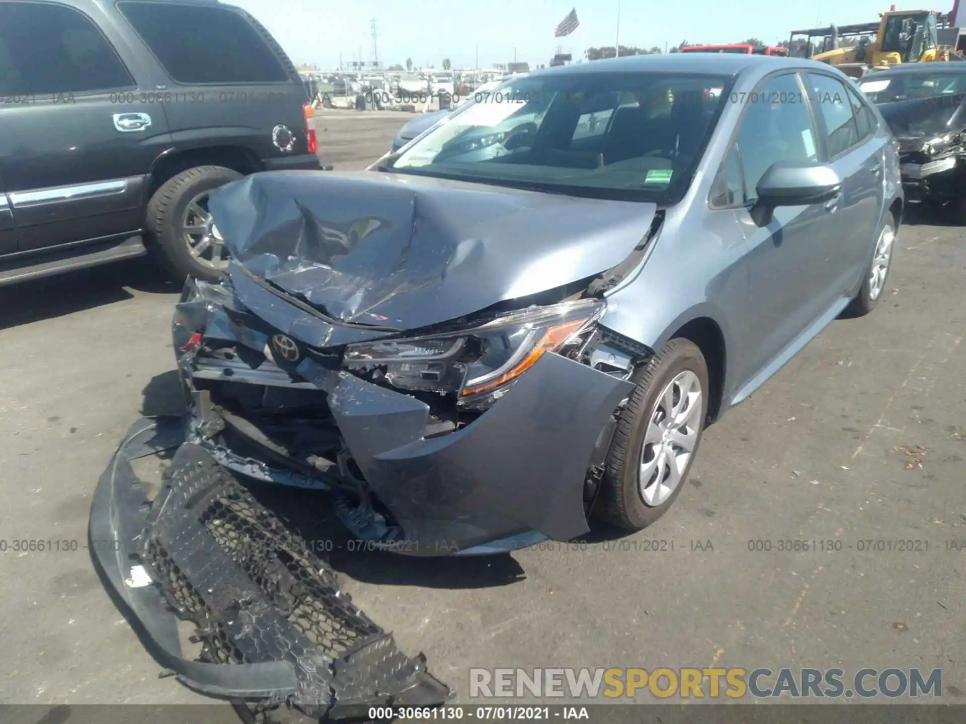 2 Photograph of a damaged car 5YFEPRAE1LP081956 TOYOTA COROLLA 2020