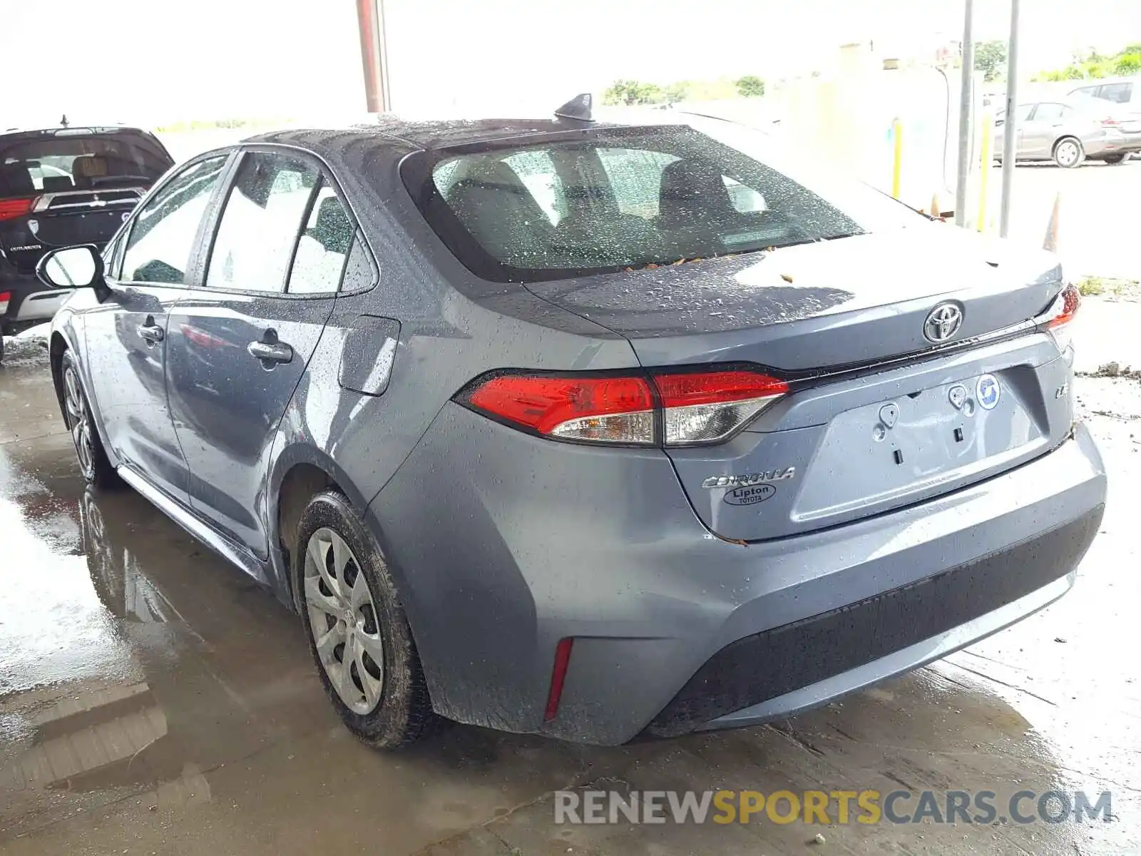 3 Photograph of a damaged car 5YFEPRAE1LP082833 TOYOTA COROLLA 2020