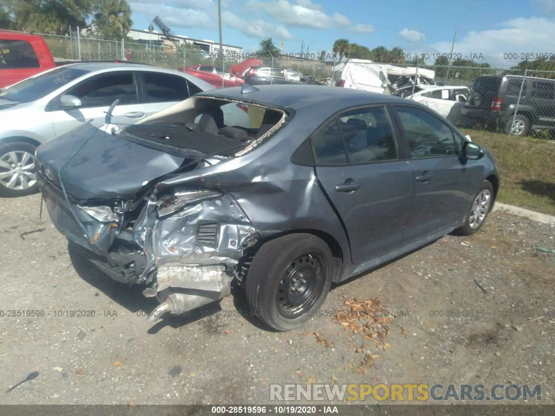 4 Фотография поврежденного автомобиля 5YFEPRAE1LP083951 TOYOTA COROLLA 2020