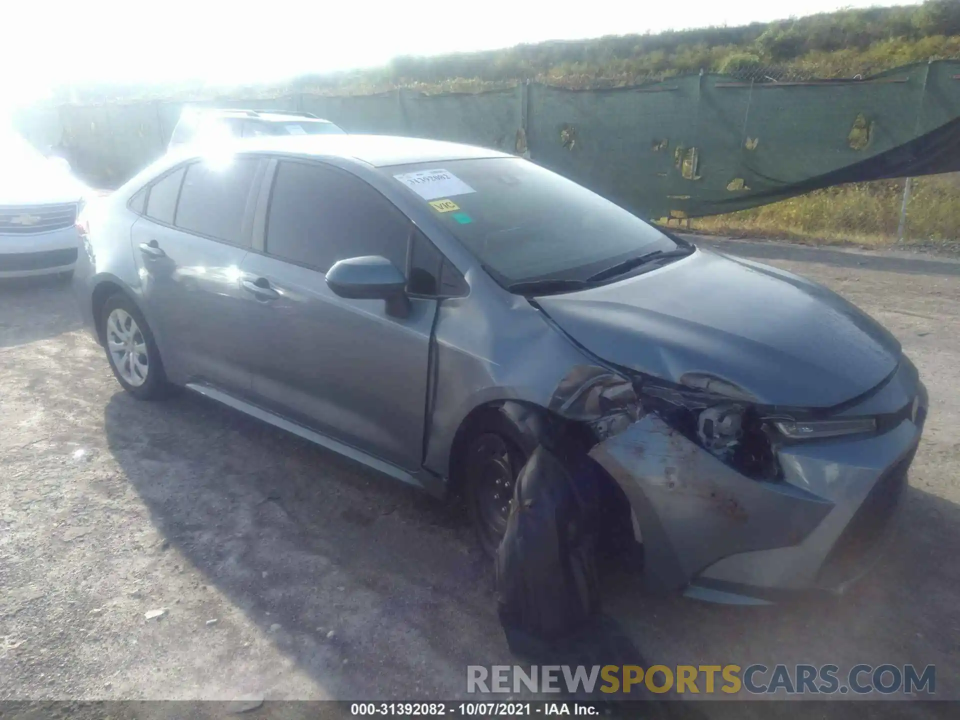 1 Photograph of a damaged car 5YFEPRAE1LP085697 TOYOTA COROLLA 2020