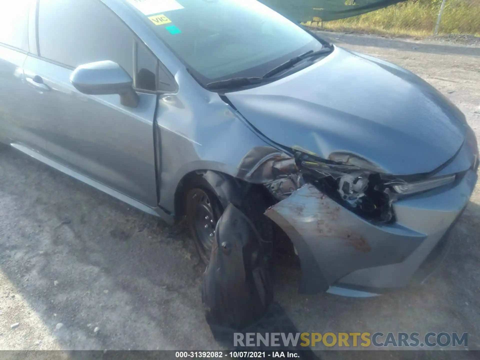 6 Photograph of a damaged car 5YFEPRAE1LP085697 TOYOTA COROLLA 2020