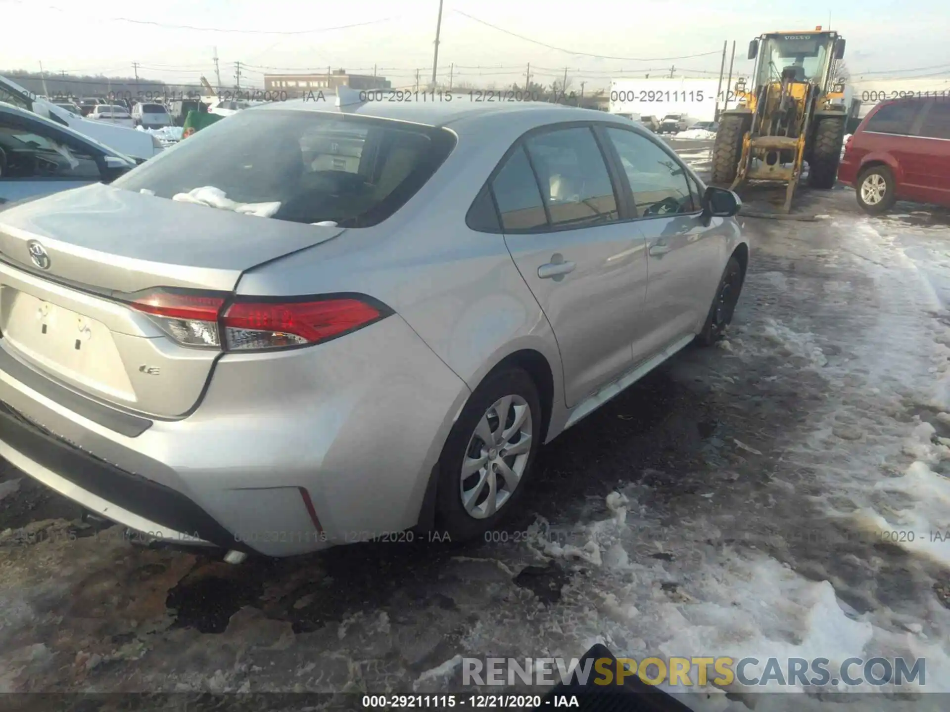 4 Photograph of a damaged car 5YFEPRAE1LP085862 TOYOTA COROLLA 2020