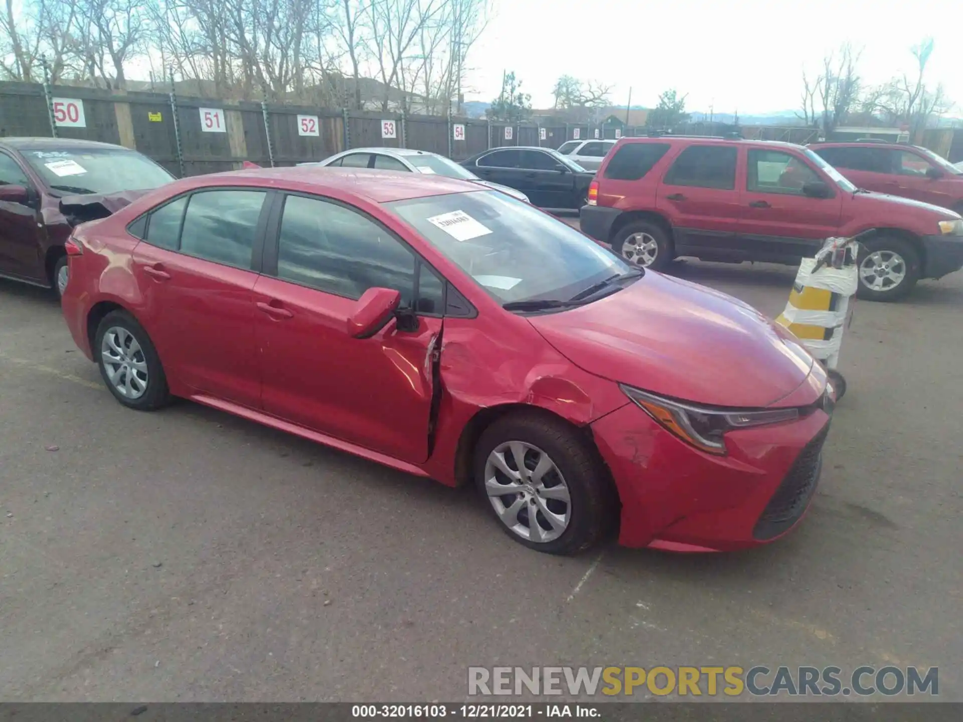 1 Photograph of a damaged car 5YFEPRAE1LP086011 TOYOTA COROLLA 2020