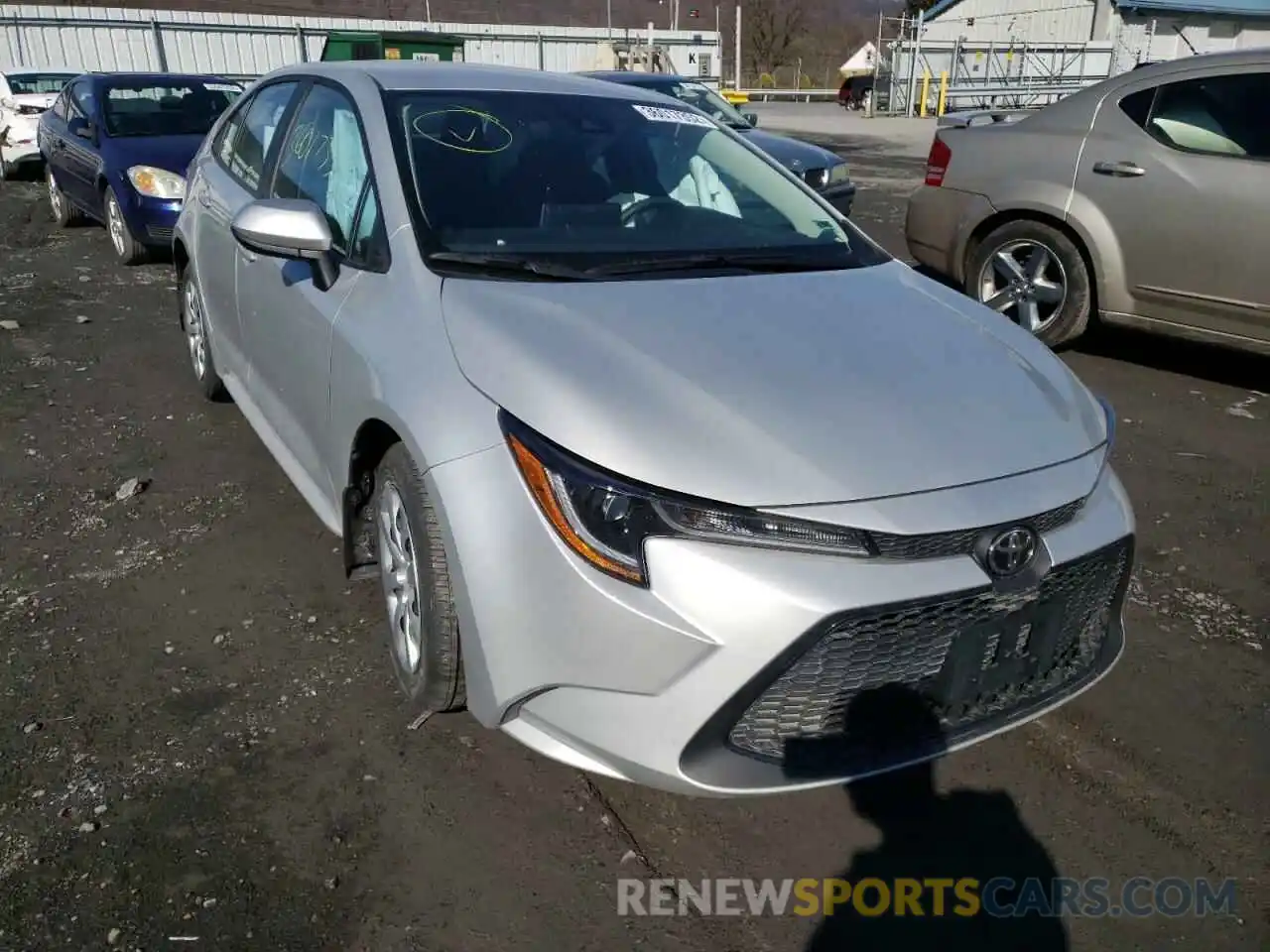 1 Photograph of a damaged car 5YFEPRAE1LP086431 TOYOTA COROLLA 2020