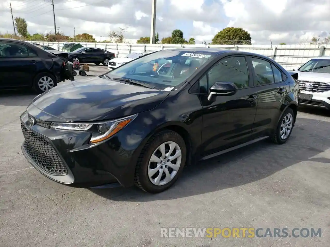 2 Photograph of a damaged car 5YFEPRAE1LP086672 TOYOTA COROLLA 2020