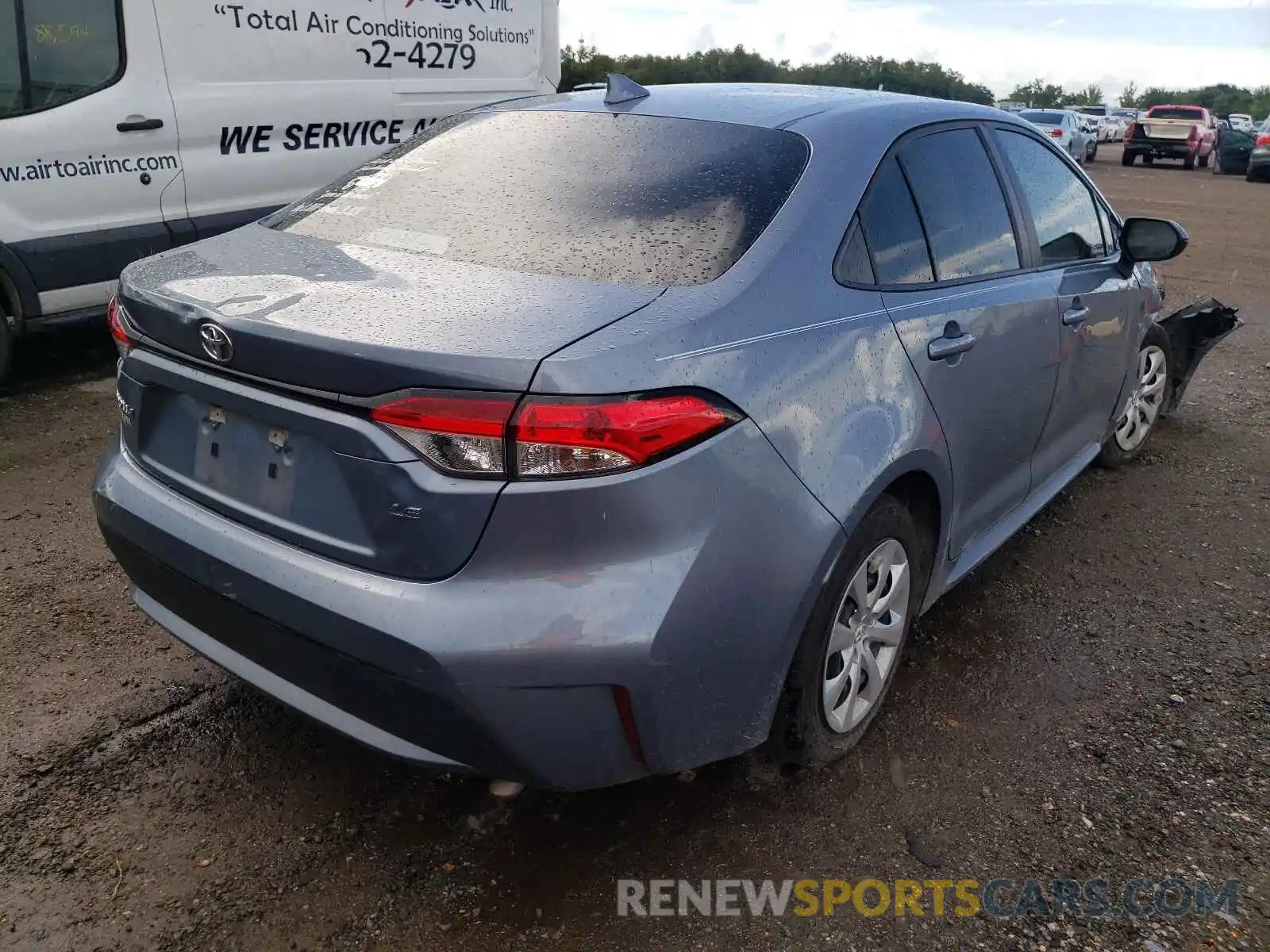 4 Photograph of a damaged car 5YFEPRAE1LP087983 TOYOTA COROLLA 2020