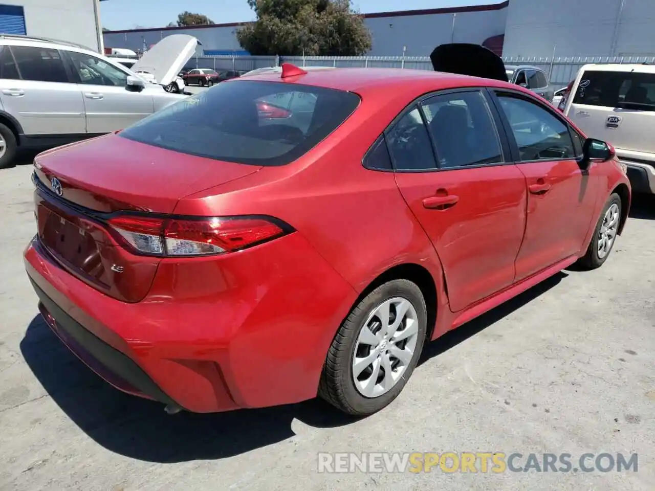 4 Photograph of a damaged car 5YFEPRAE1LP088471 TOYOTA COROLLA 2020