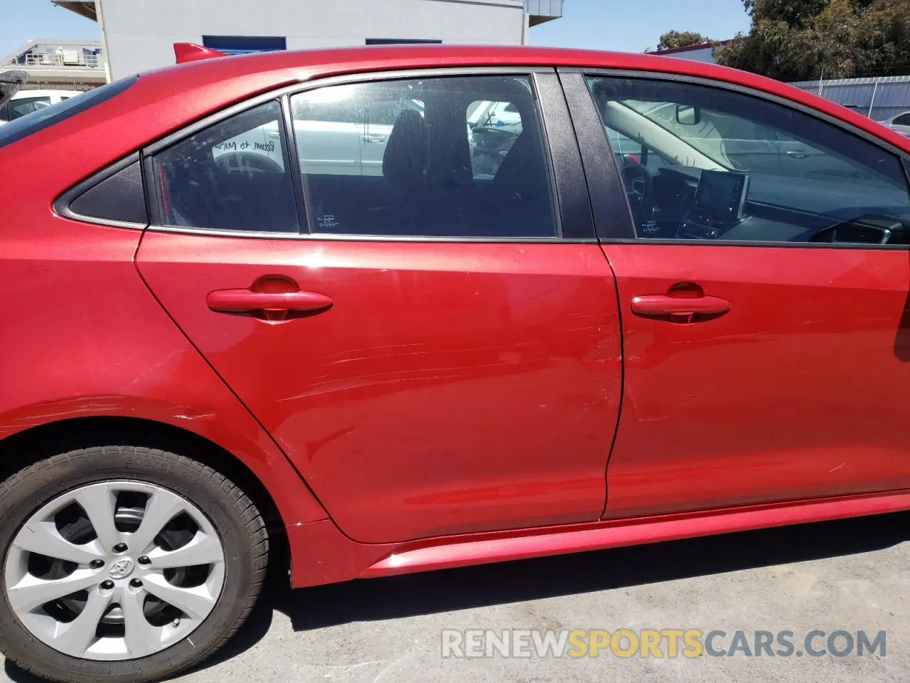 9 Photograph of a damaged car 5YFEPRAE1LP088471 TOYOTA COROLLA 2020