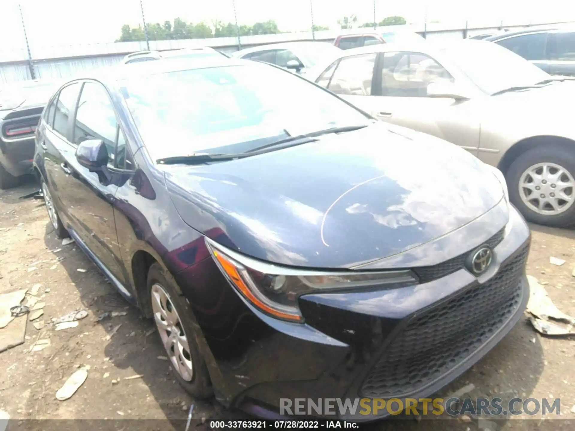 1 Photograph of a damaged car 5YFEPRAE1LP089426 TOYOTA COROLLA 2020