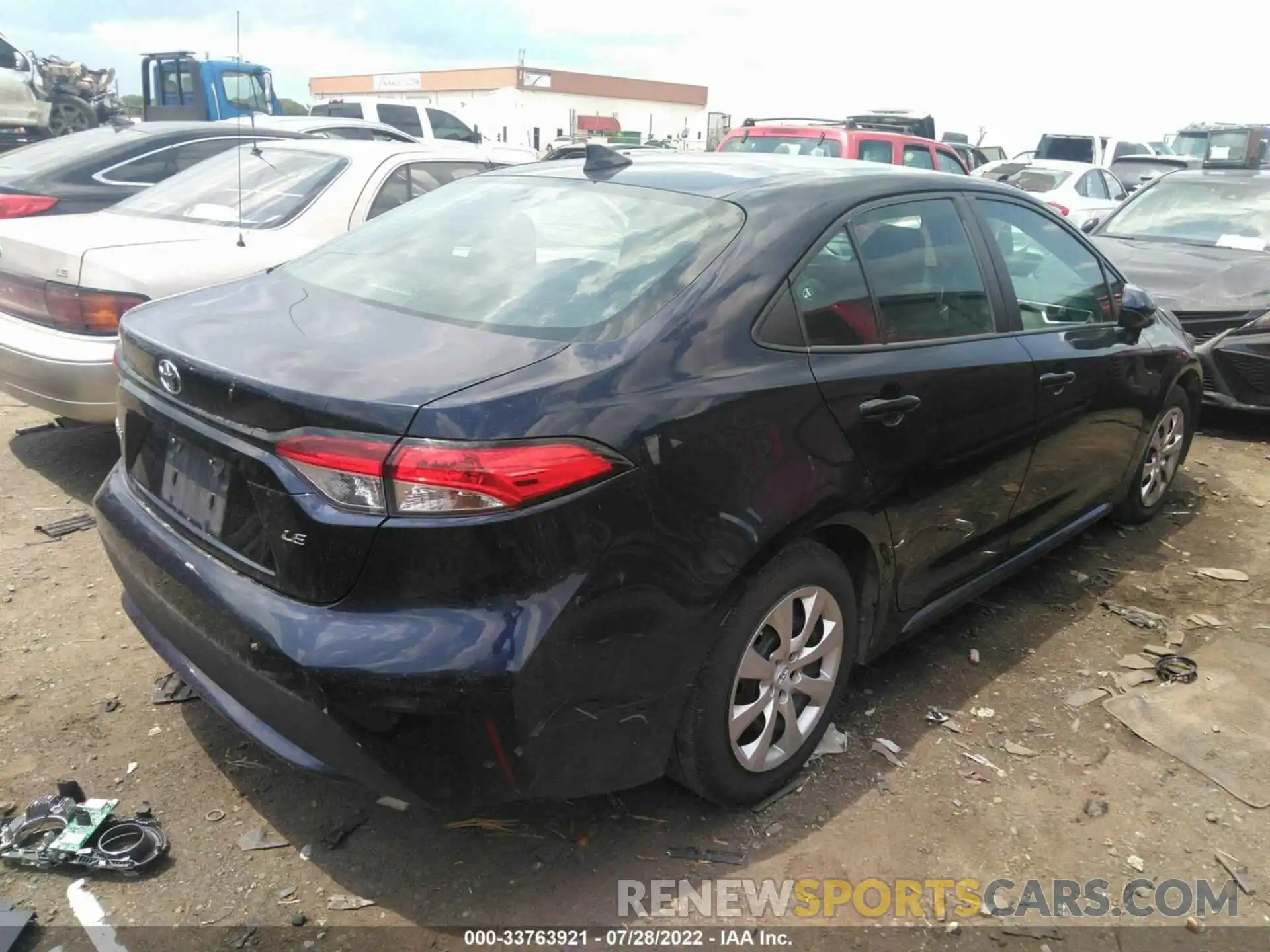 4 Photograph of a damaged car 5YFEPRAE1LP089426 TOYOTA COROLLA 2020