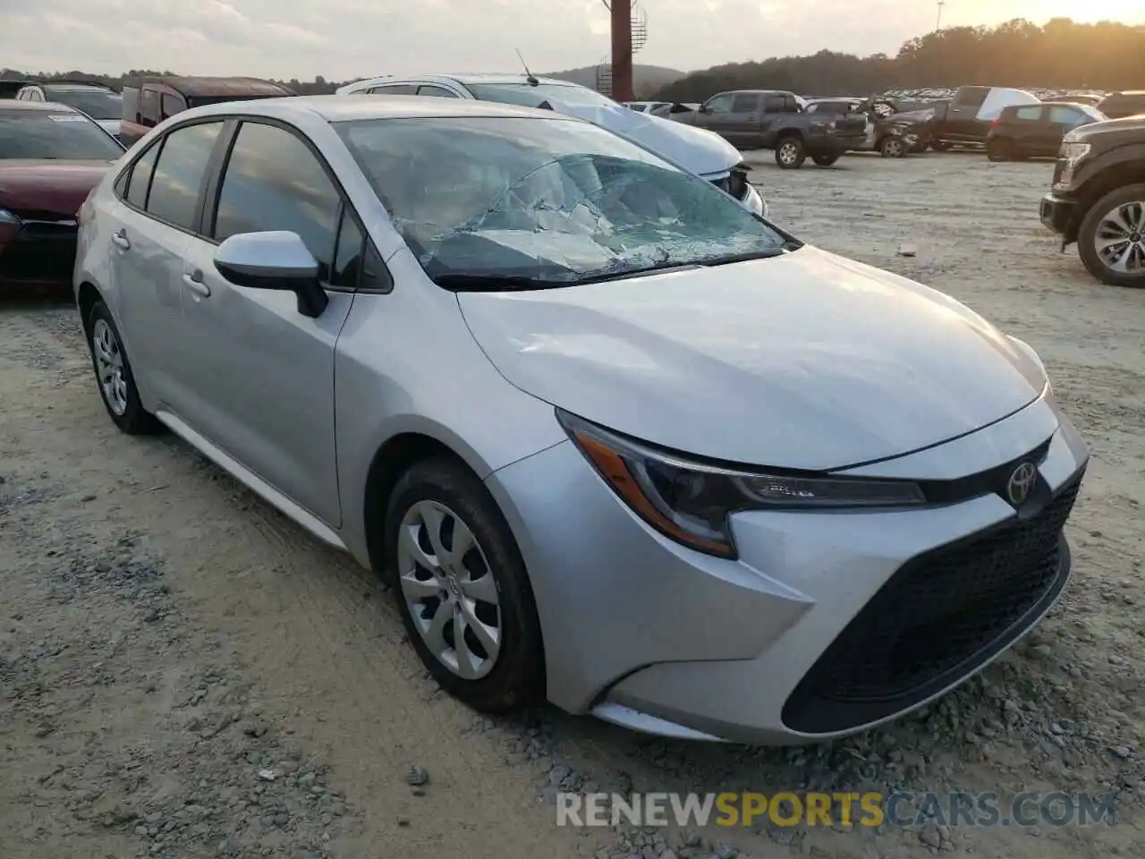 1 Photograph of a damaged car 5YFEPRAE1LP089698 TOYOTA COROLLA 2020