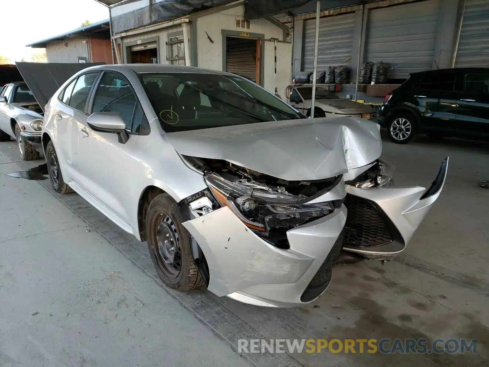 1 Photograph of a damaged car 5YFEPRAE1LP090785 TOYOTA COROLLA 2020