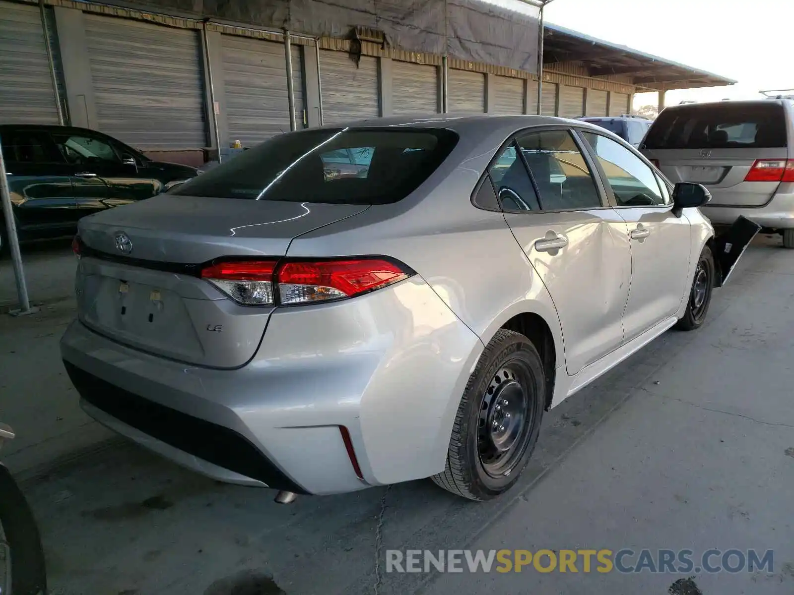 4 Photograph of a damaged car 5YFEPRAE1LP090785 TOYOTA COROLLA 2020