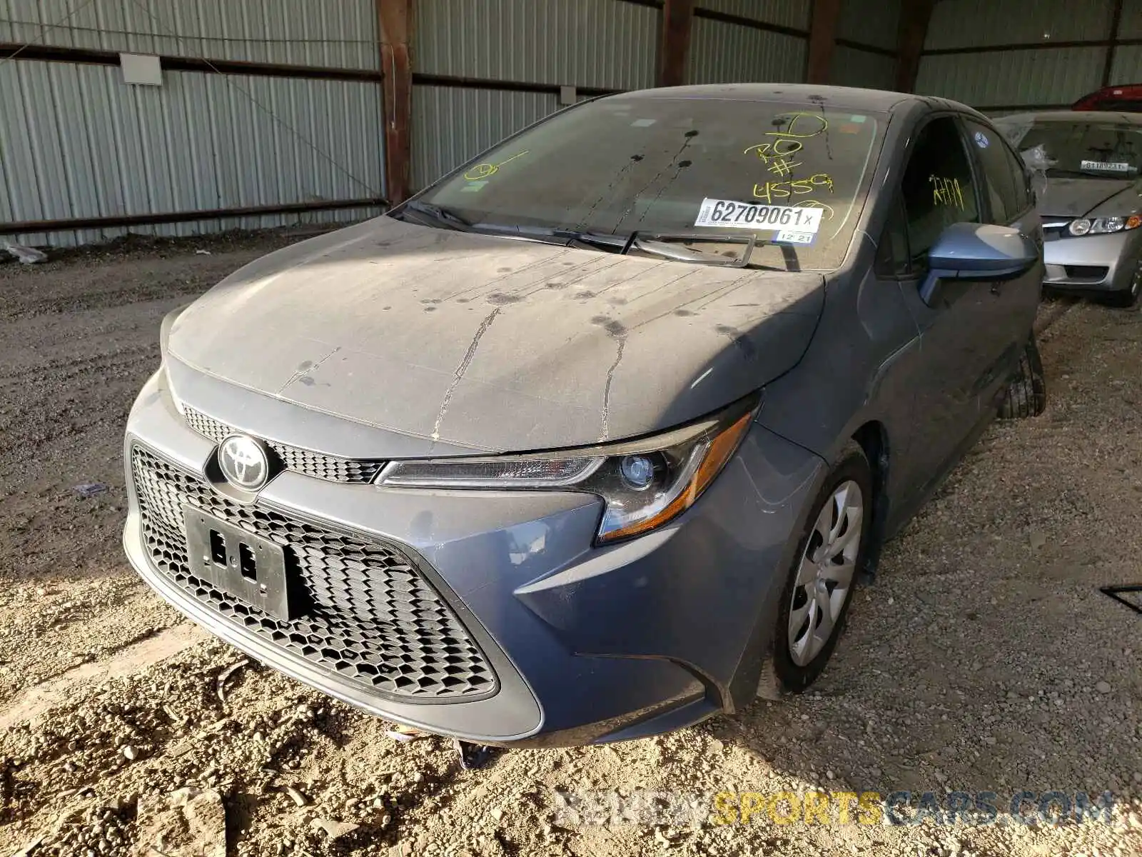 2 Photograph of a damaged car 5YFEPRAE1LP091628 TOYOTA COROLLA 2020