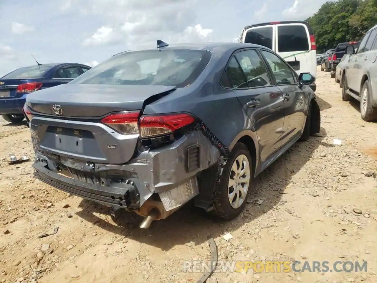 4 Photograph of a damaged car 5YFEPRAE1LP096148 TOYOTA COROLLA 2020