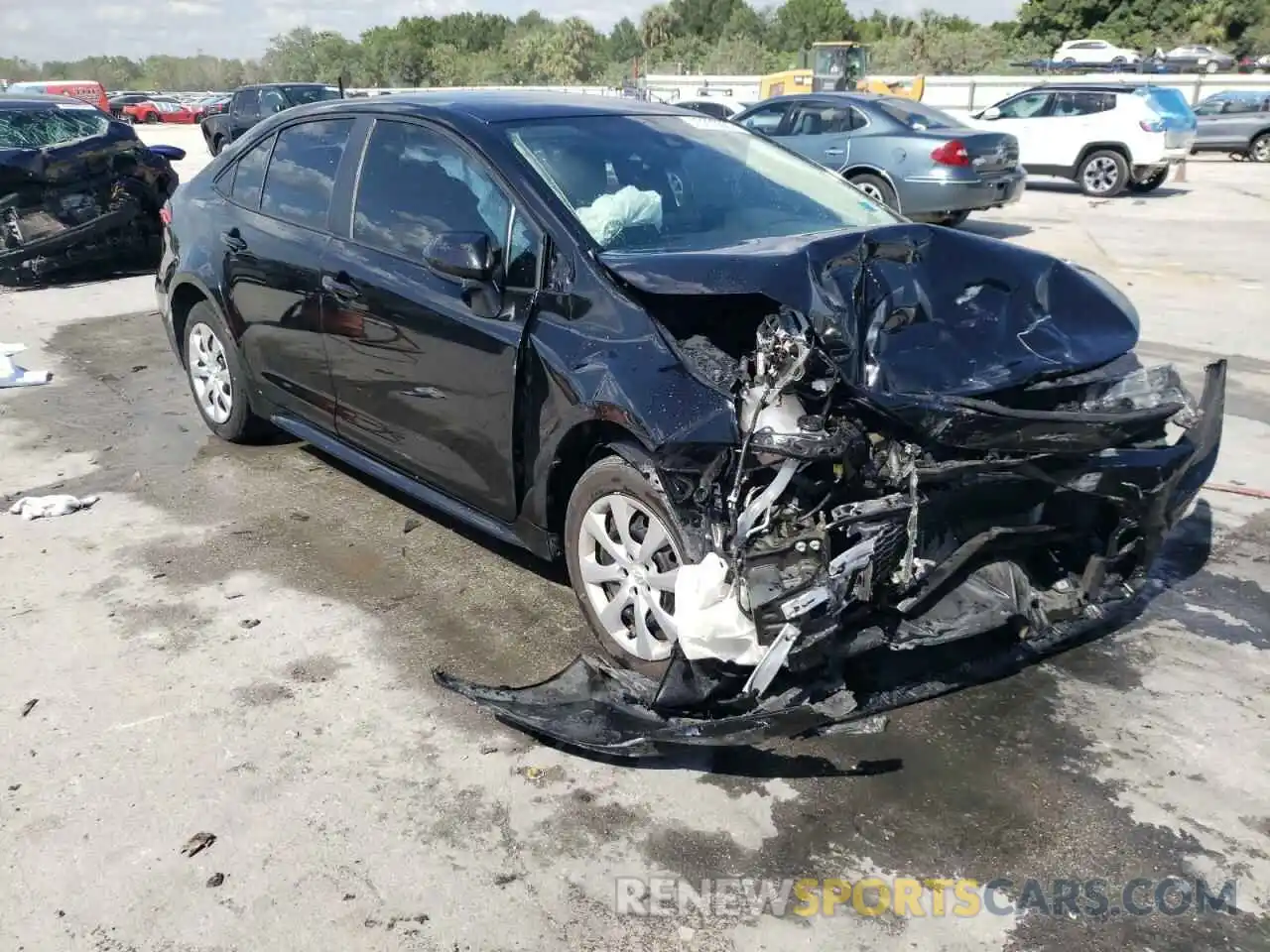 1 Photograph of a damaged car 5YFEPRAE1LP097817 TOYOTA COROLLA 2020