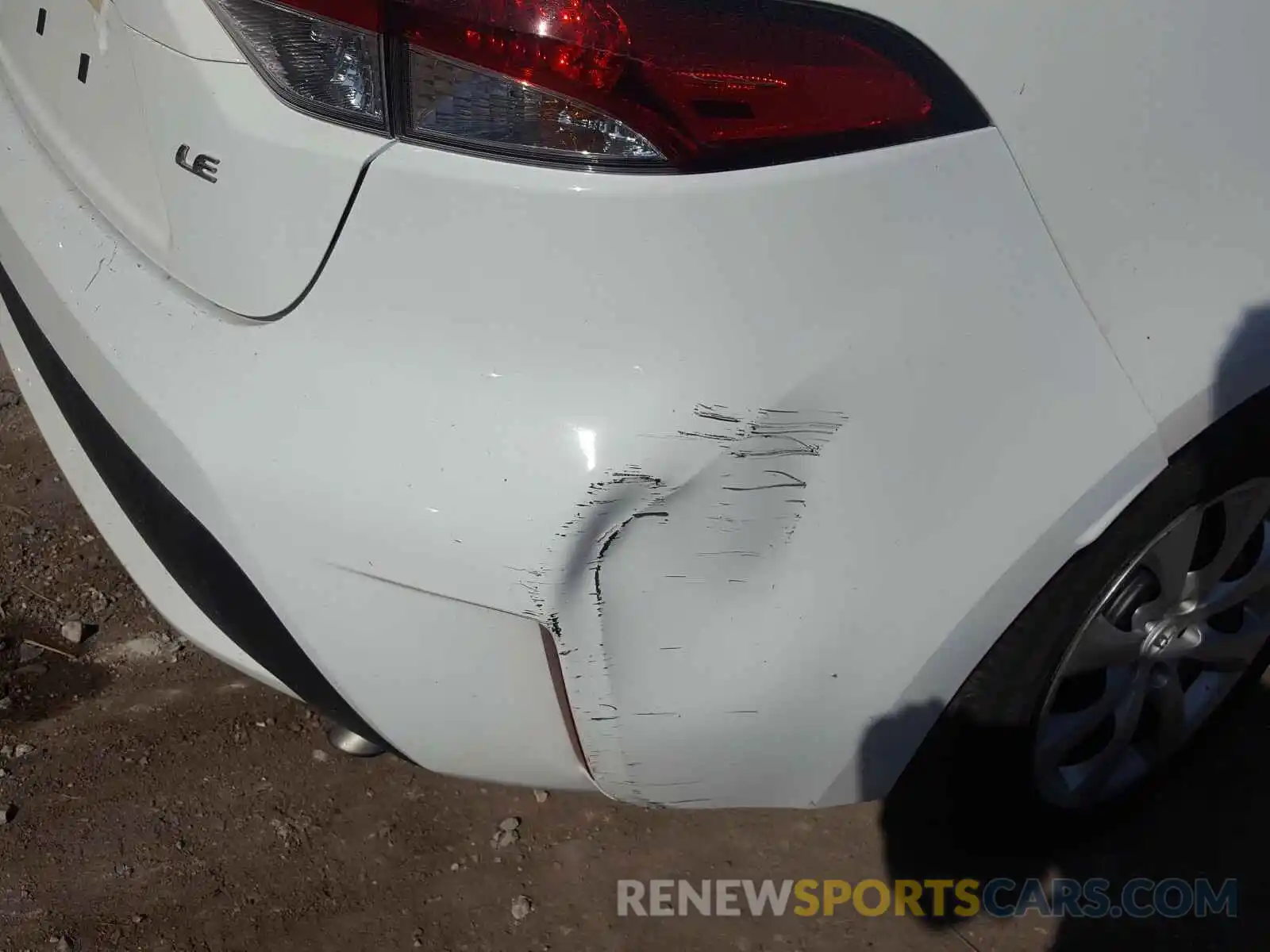 9 Photograph of a damaged car 5YFEPRAE1LP097820 TOYOTA COROLLA 2020