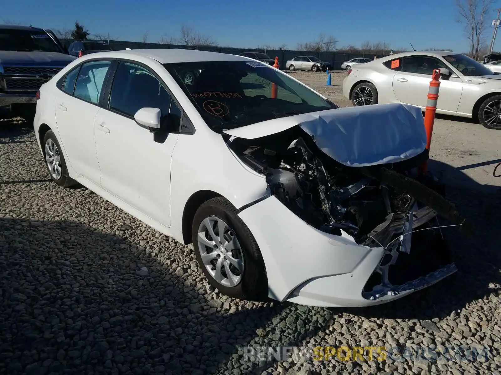 1 Photograph of a damaged car 5YFEPRAE1LP097834 TOYOTA COROLLA 2020