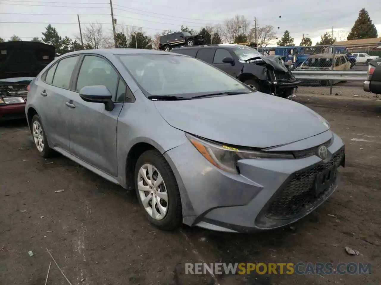 1 Photograph of a damaged car 5YFEPRAE1LP098238 TOYOTA COROLLA 2020