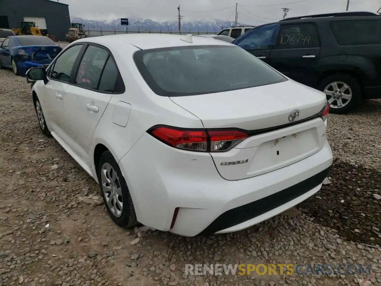 3 Photograph of a damaged car 5YFEPRAE1LP098448 TOYOTA COROLLA 2020