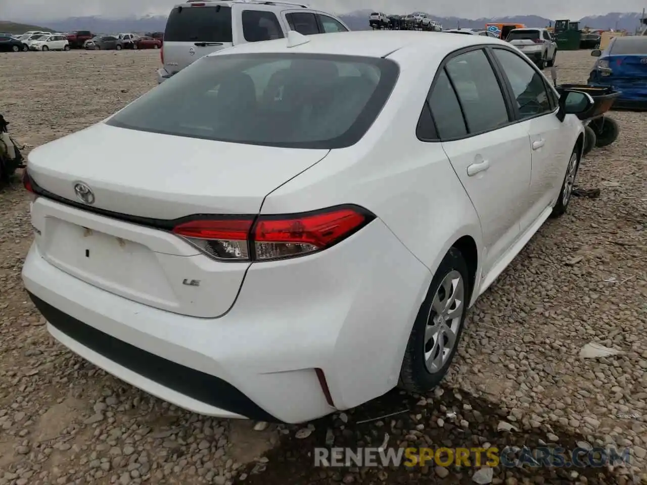 4 Photograph of a damaged car 5YFEPRAE1LP098448 TOYOTA COROLLA 2020