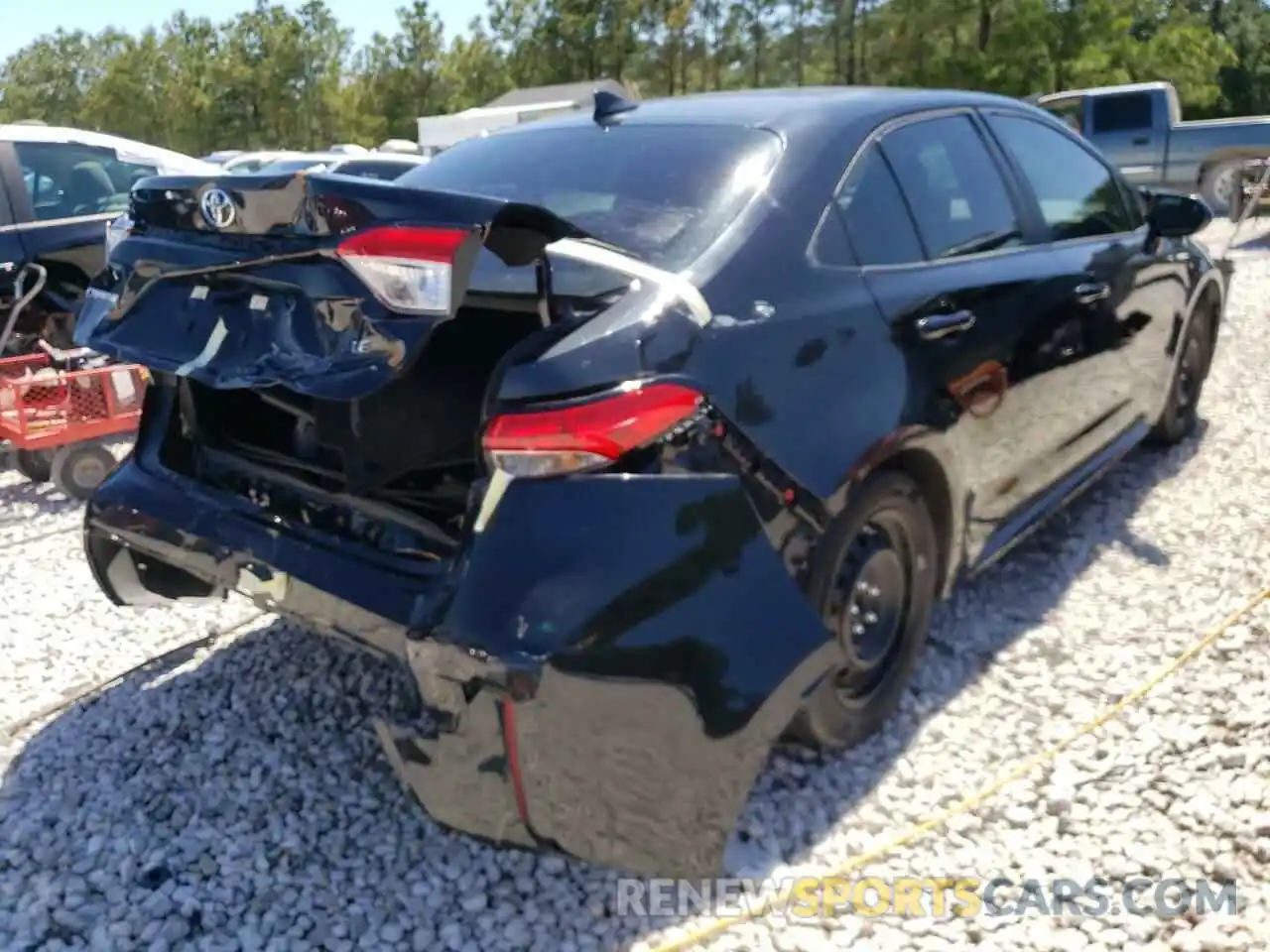 4 Photograph of a damaged car 5YFEPRAE1LP099437 TOYOTA COROLLA 2020