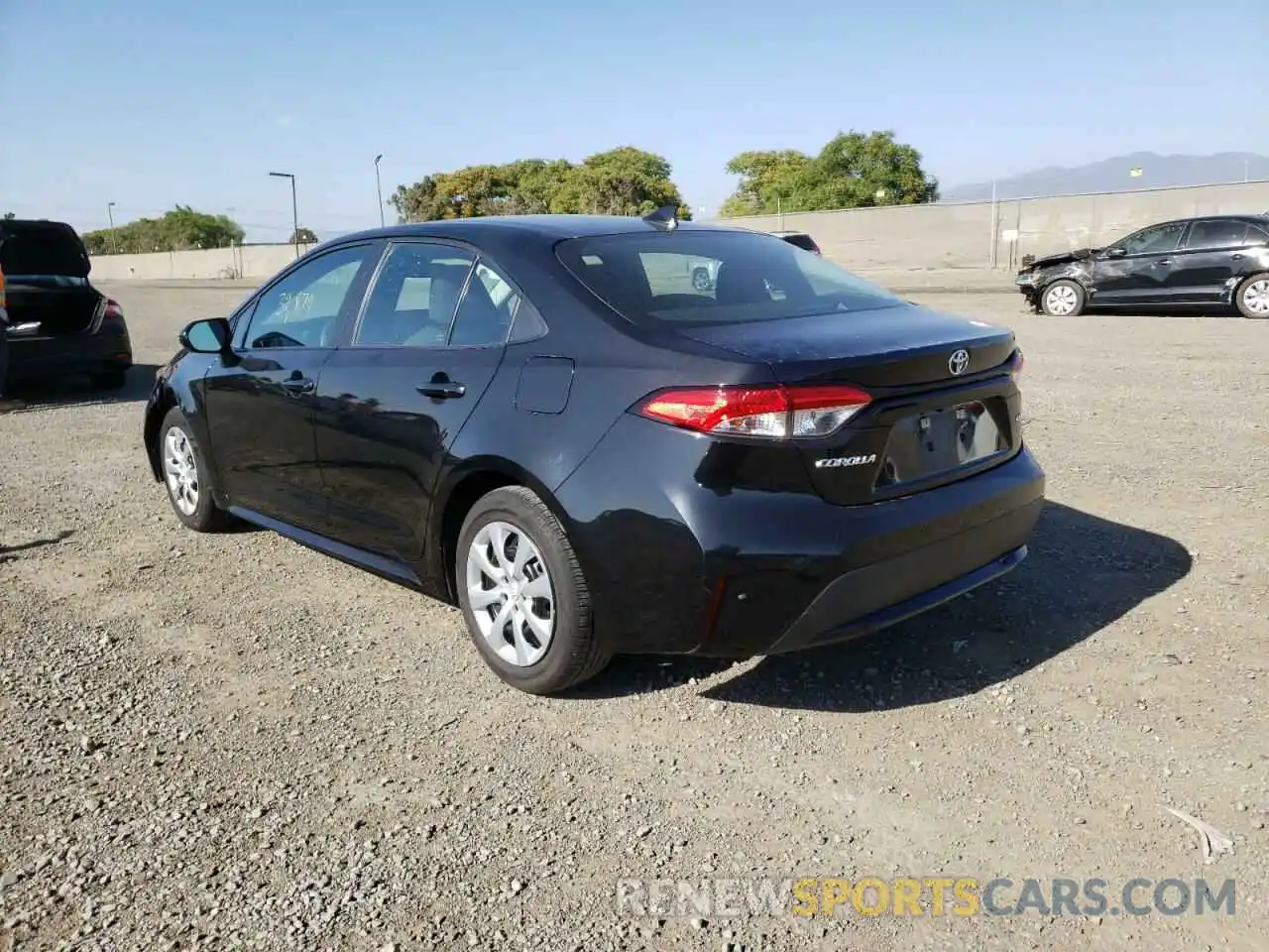 3 Photograph of a damaged car 5YFEPRAE1LP100716 TOYOTA COROLLA 2020