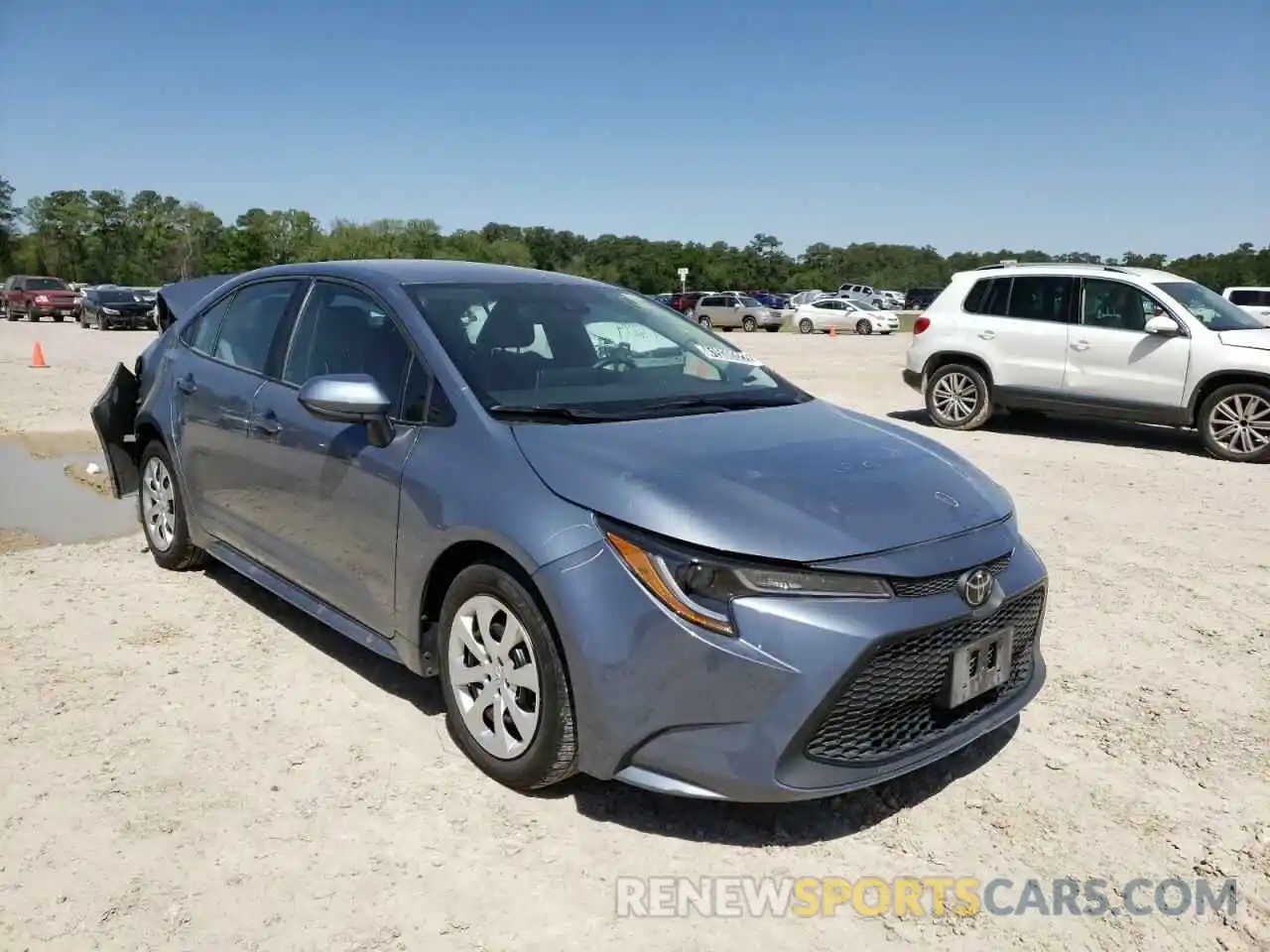 1 Photograph of a damaged car 5YFEPRAE1LP100747 TOYOTA COROLLA 2020