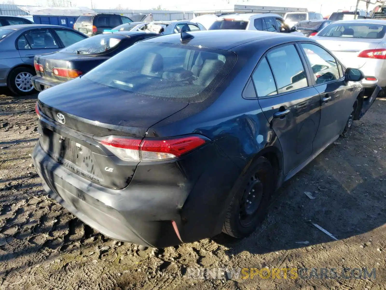 4 Photograph of a damaged car 5YFEPRAE1LP101607 TOYOTA COROLLA 2020