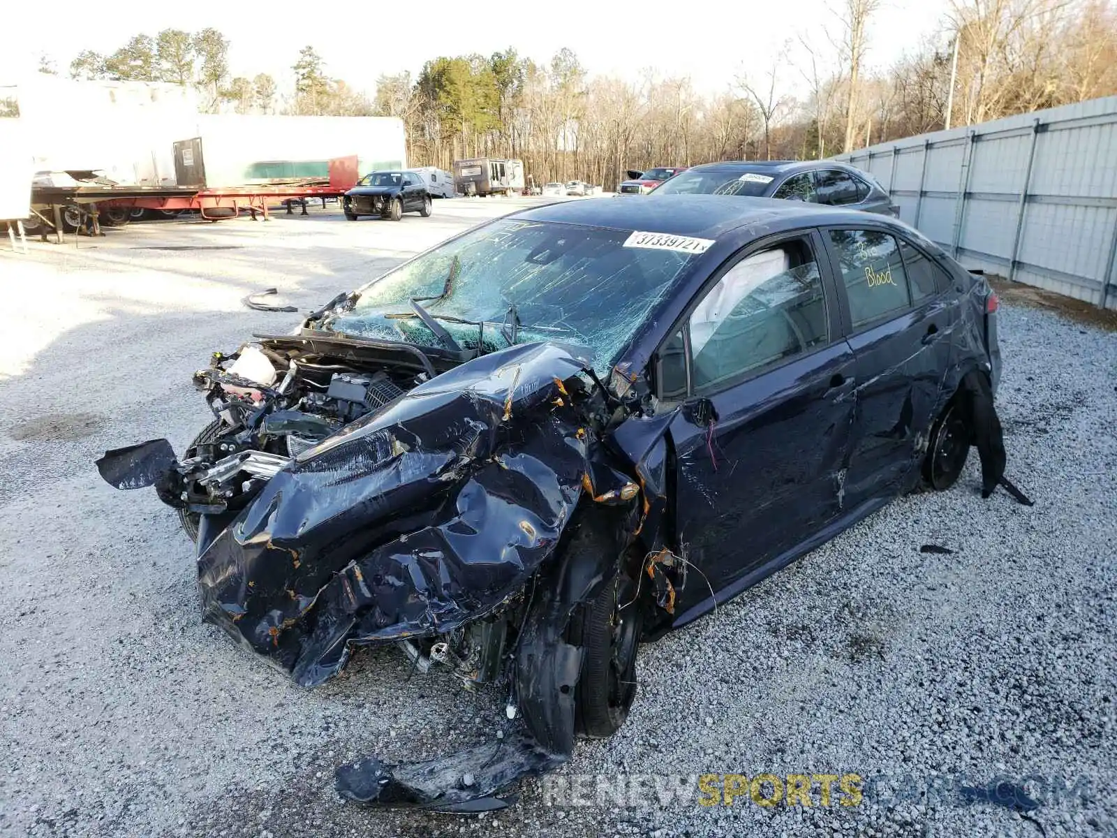 2 Photograph of a damaged car 5YFEPRAE1LP101865 TOYOTA COROLLA 2020