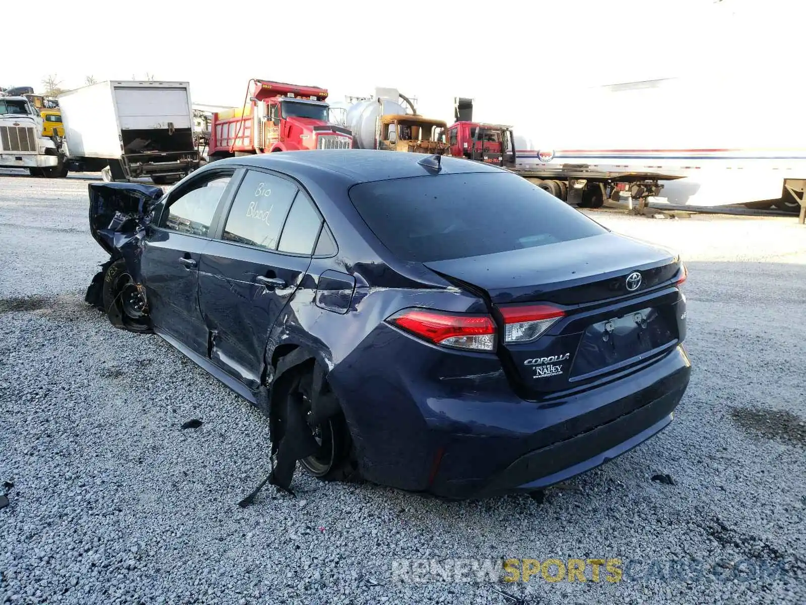 3 Photograph of a damaged car 5YFEPRAE1LP101865 TOYOTA COROLLA 2020