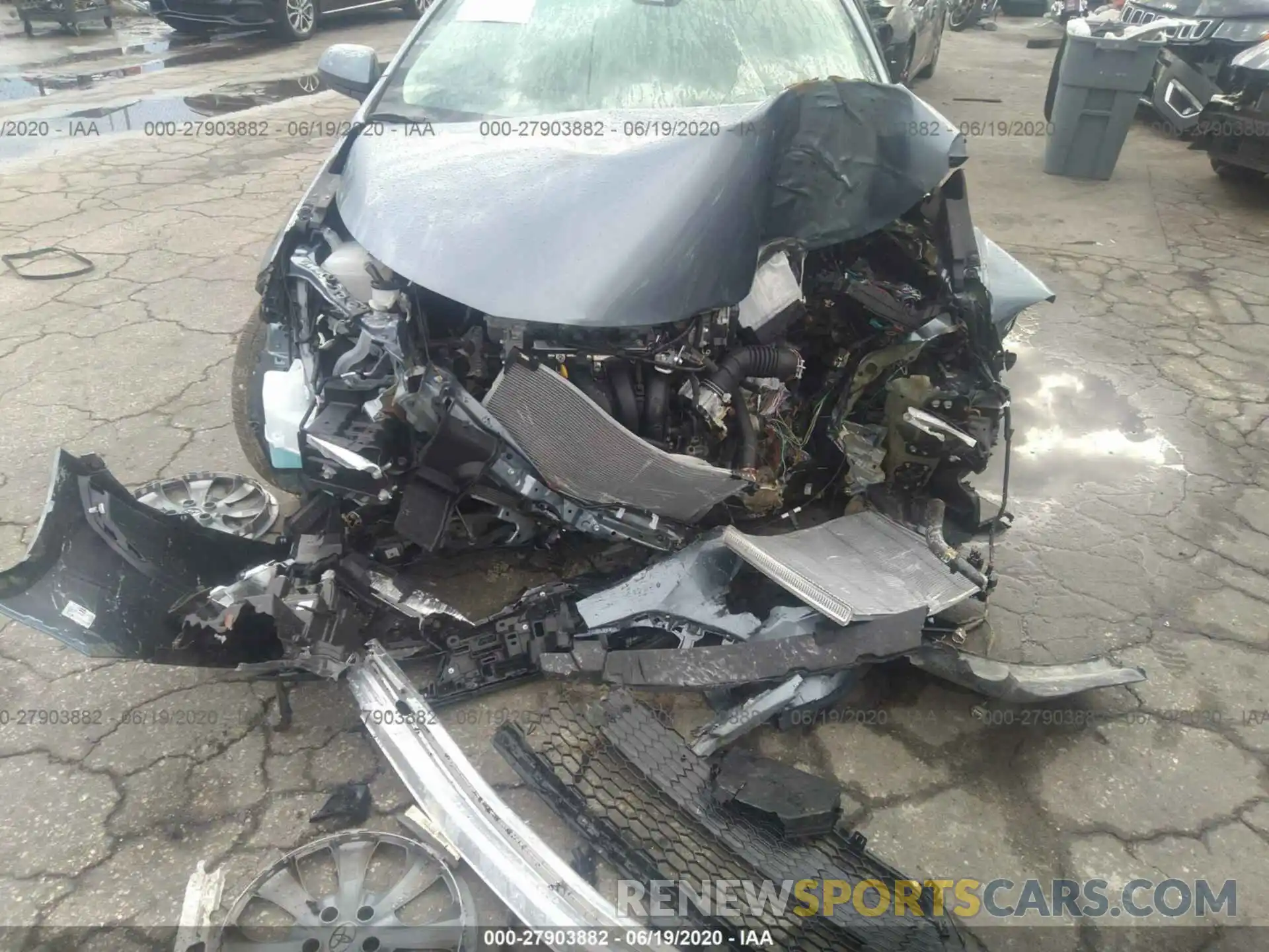 6 Photograph of a damaged car 5YFEPRAE1LP101879 TOYOTA COROLLA 2020