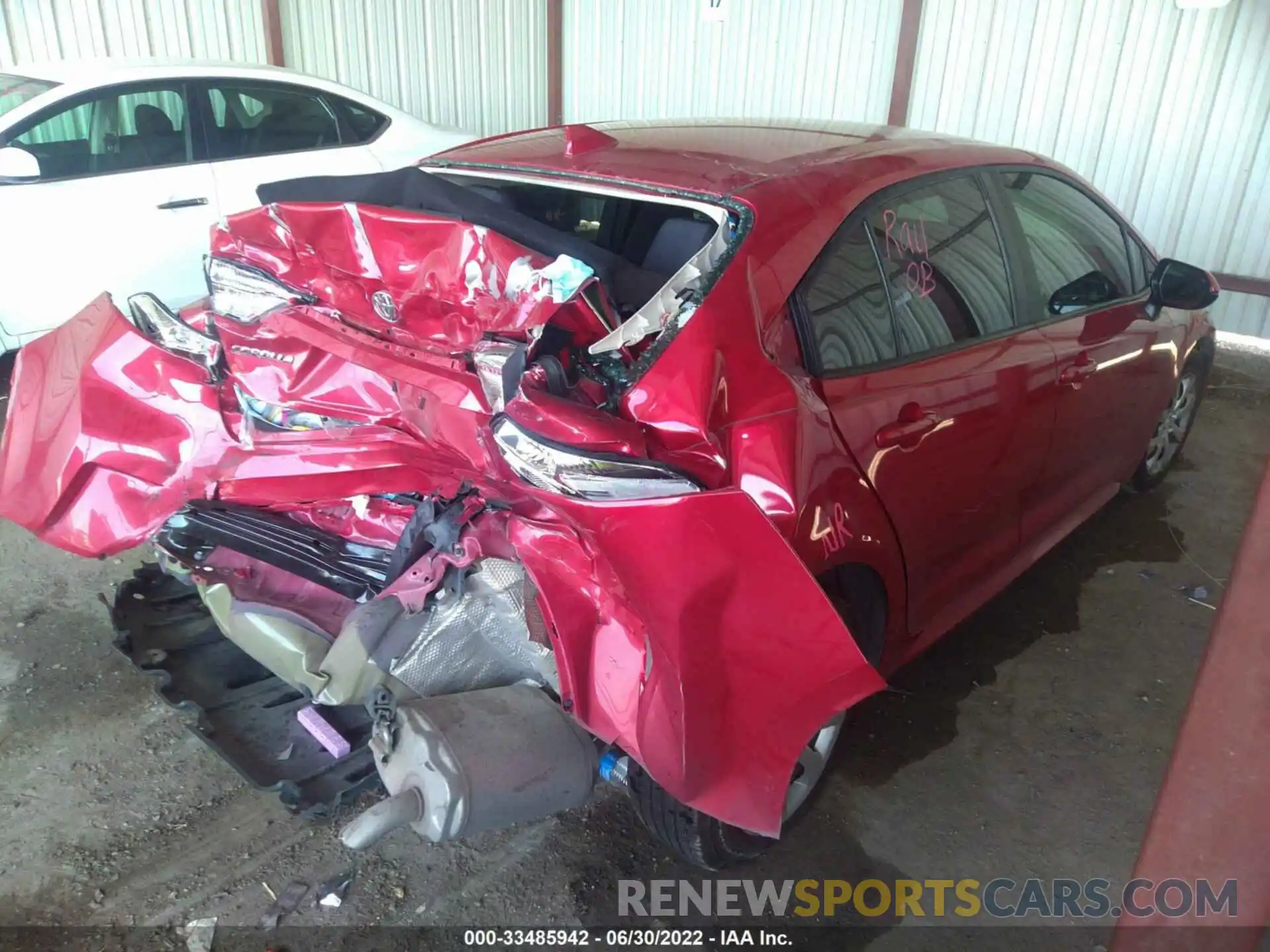 4 Photograph of a damaged car 5YFEPRAE1LP102501 TOYOTA COROLLA 2020