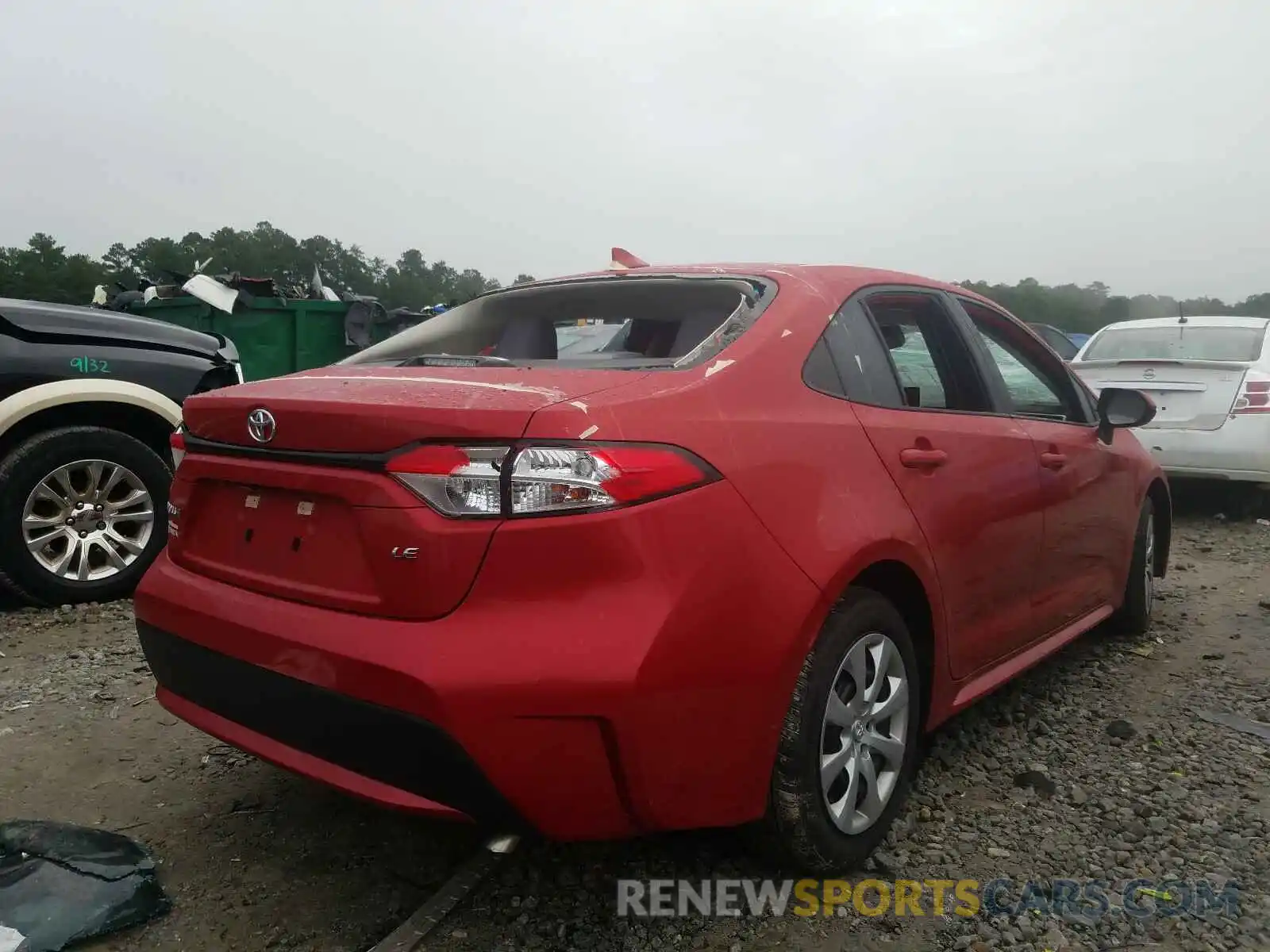 4 Photograph of a damaged car 5YFEPRAE1LP103132 TOYOTA COROLLA 2020