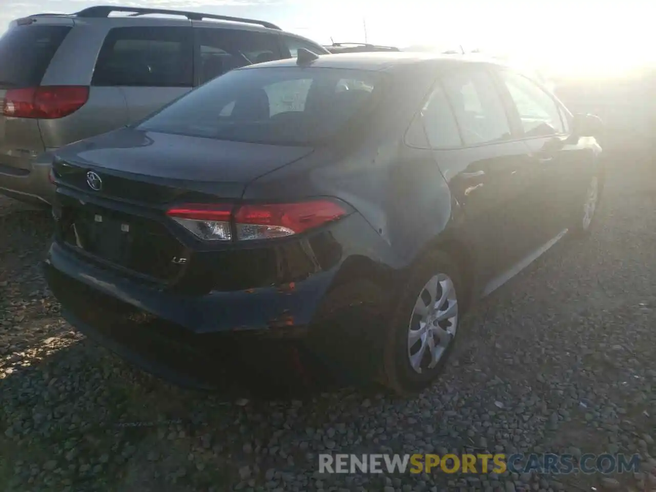 4 Photograph of a damaged car 5YFEPRAE1LP103731 TOYOTA COROLLA 2020