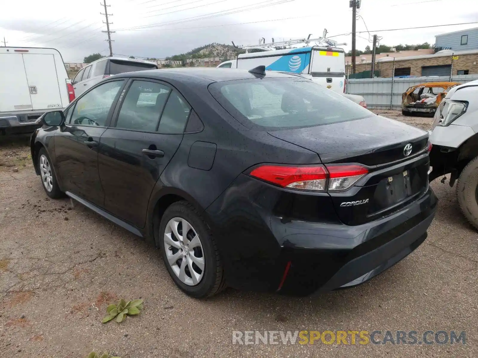 3 Photograph of a damaged car 5YFEPRAE1LP104586 TOYOTA COROLLA 2020